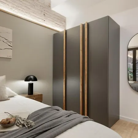 Sazos - 2 Bedrooms In Sant Antoni アパート バルセロナ